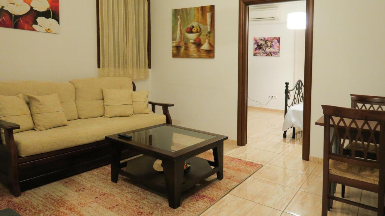 Kallisti Apartments Скиатос Экстерьер фото