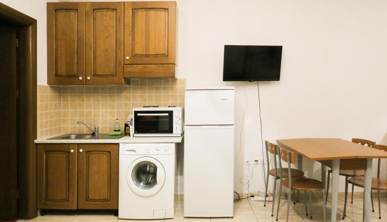Kallisti Apartments Скиатос Экстерьер фото