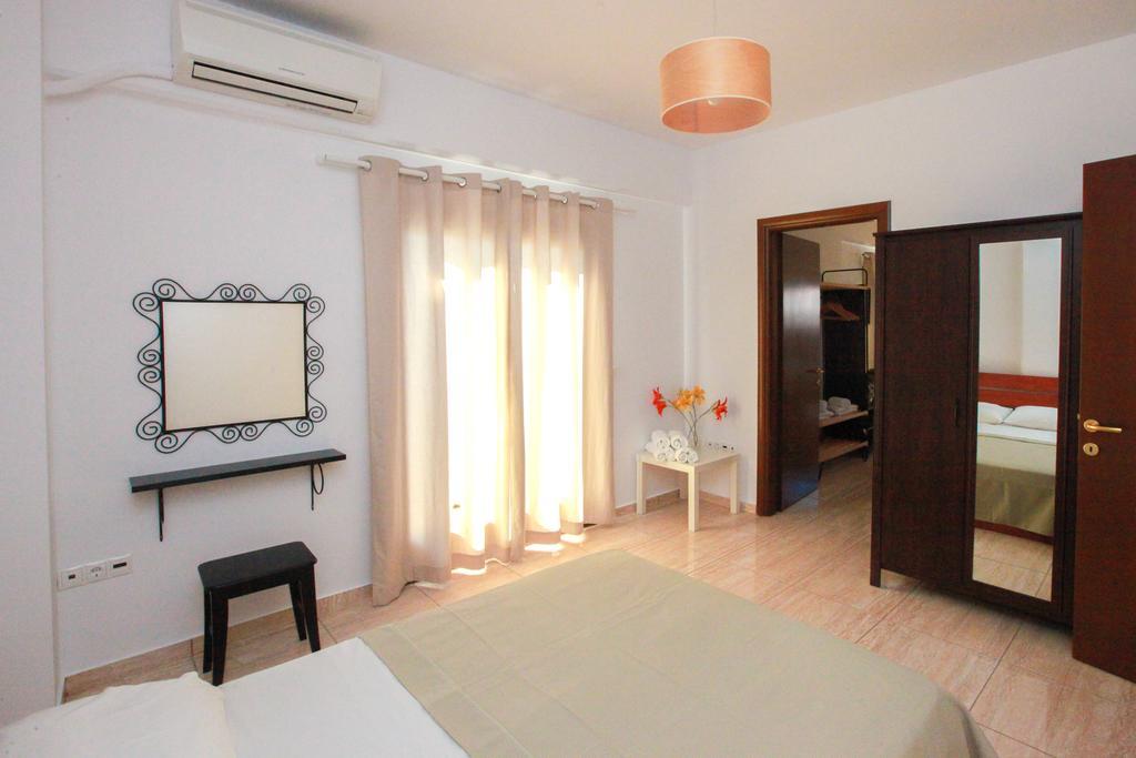 Kallisti Apartments Скиатос Номер фото