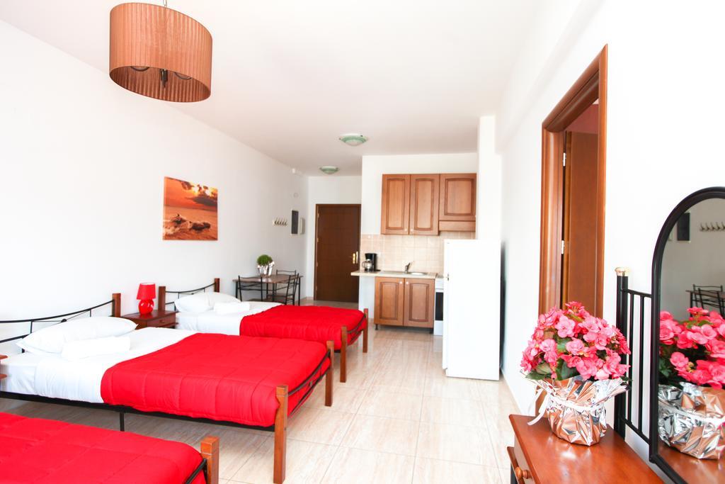 Kallisti Apartments Скиатос Номер фото