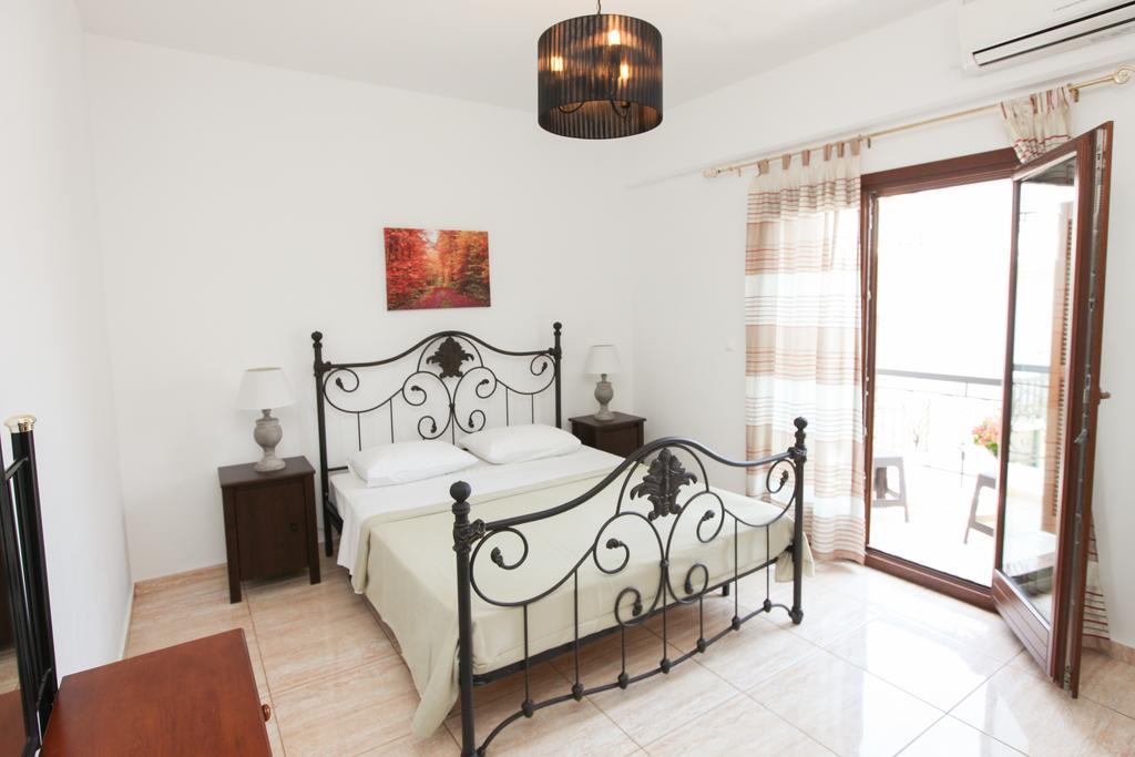 Kallisti Apartments Скиатос Номер фото