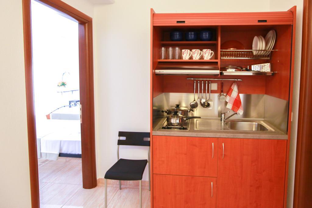 Kallisti Apartments Скиатос Номер фото
