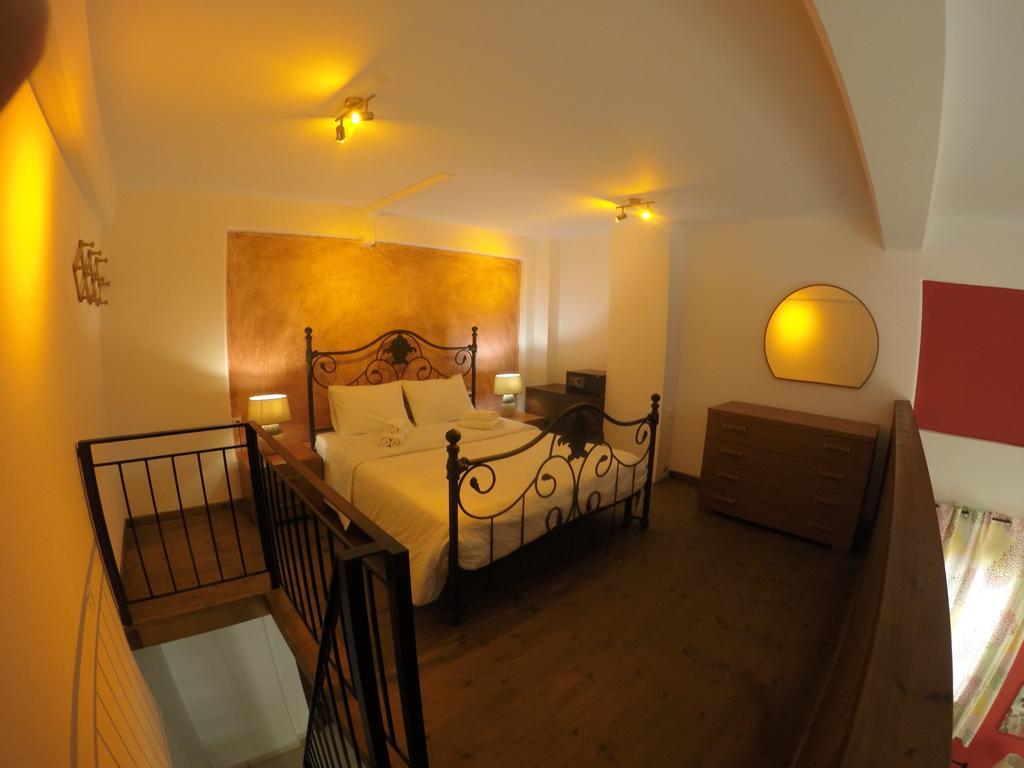 Kallisti Apartments Скиатос Экстерьер фото