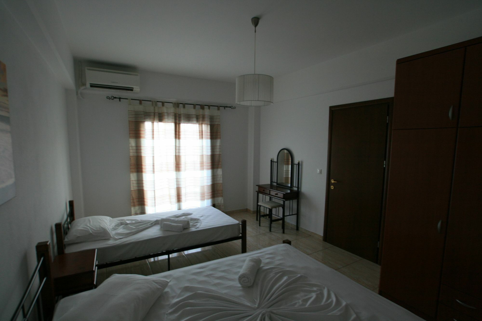 Kallisti Apartments Скиатос Экстерьер фото
